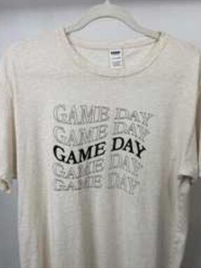 GAME DAY Cream T-Shirt Victoria's Secret PINK Tee - Xlarge